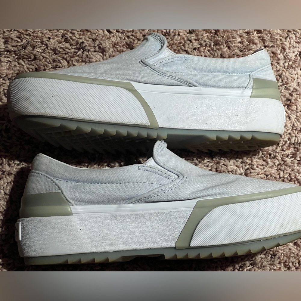 Vans Platform Sneakers - Picture 3 of 16